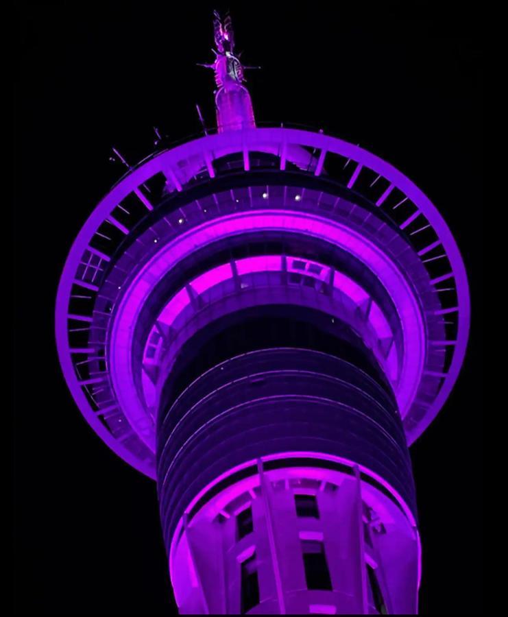 Skytower View And Seaview 2 Bedroom Apartment Auckland Bagian luar foto