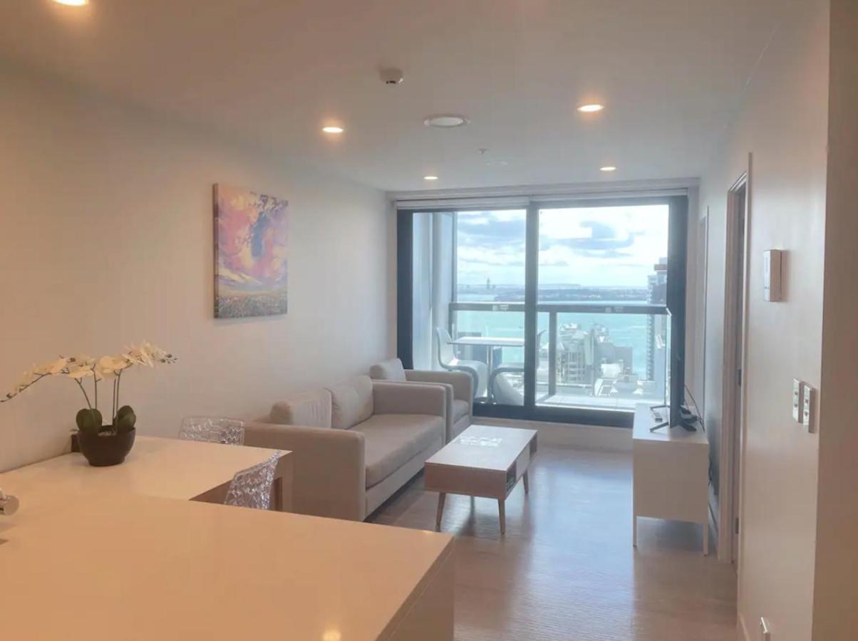 Skytower View And Seaview 2 Bedroom Apartment Auckland Bagian luar foto